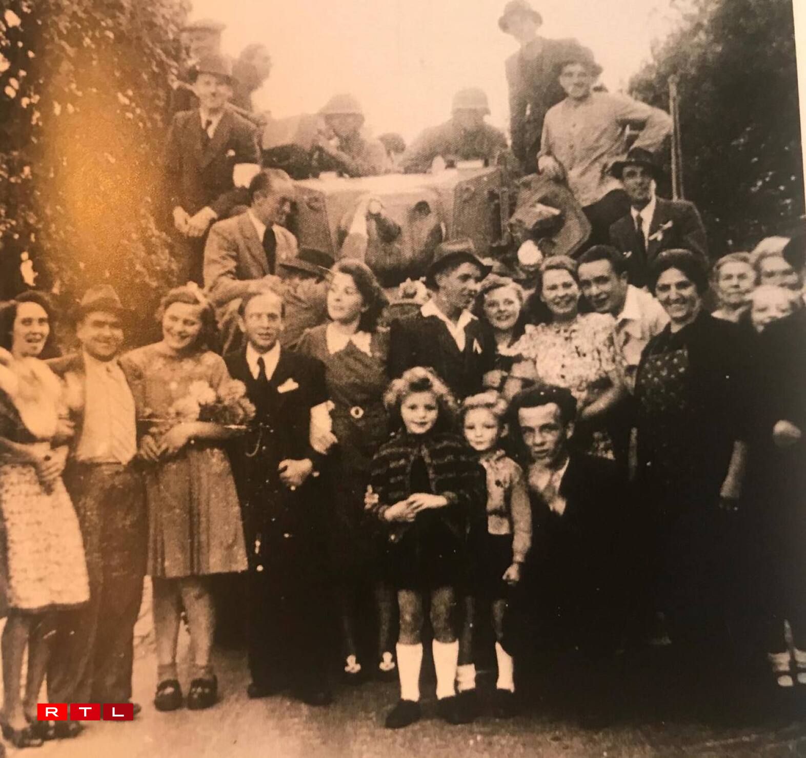 US soldiers arriving in Heisdorf on 10 September 1944.