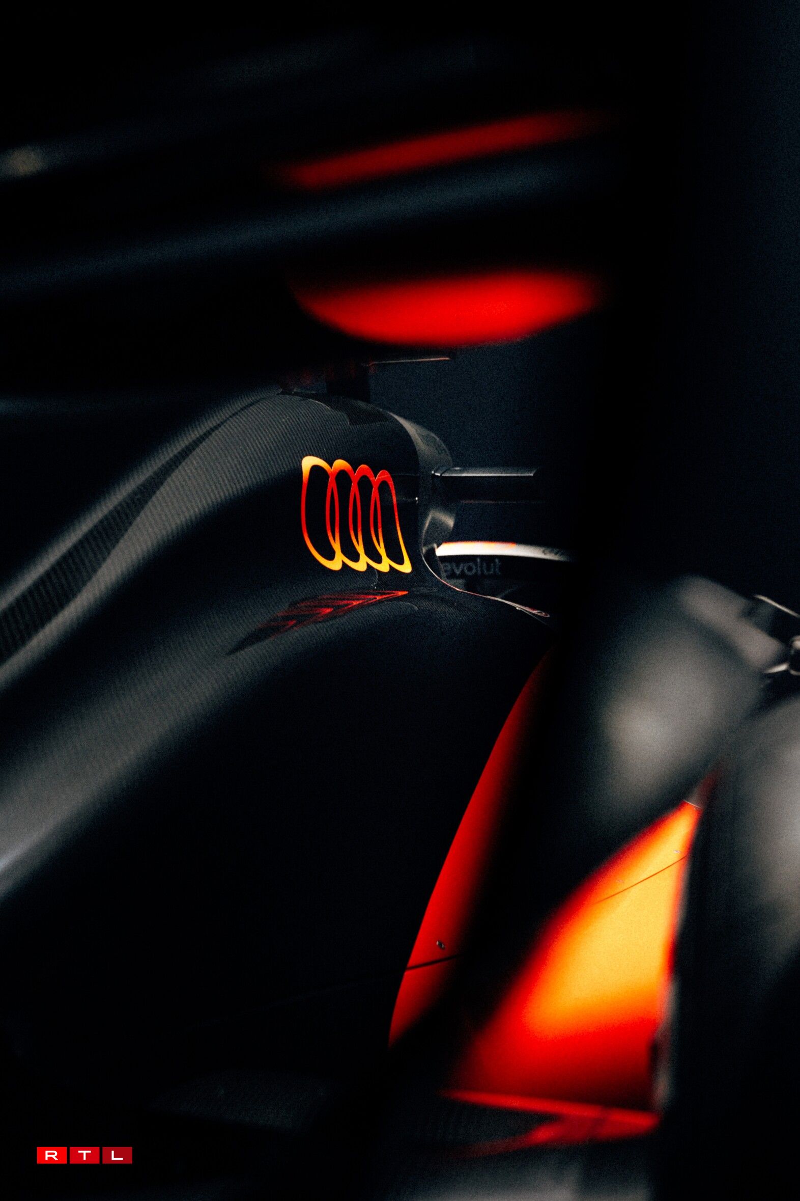 Den Design vum Audi R26 am Detail