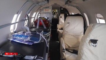 De Fliger vun der Air Rescue vu bannen.