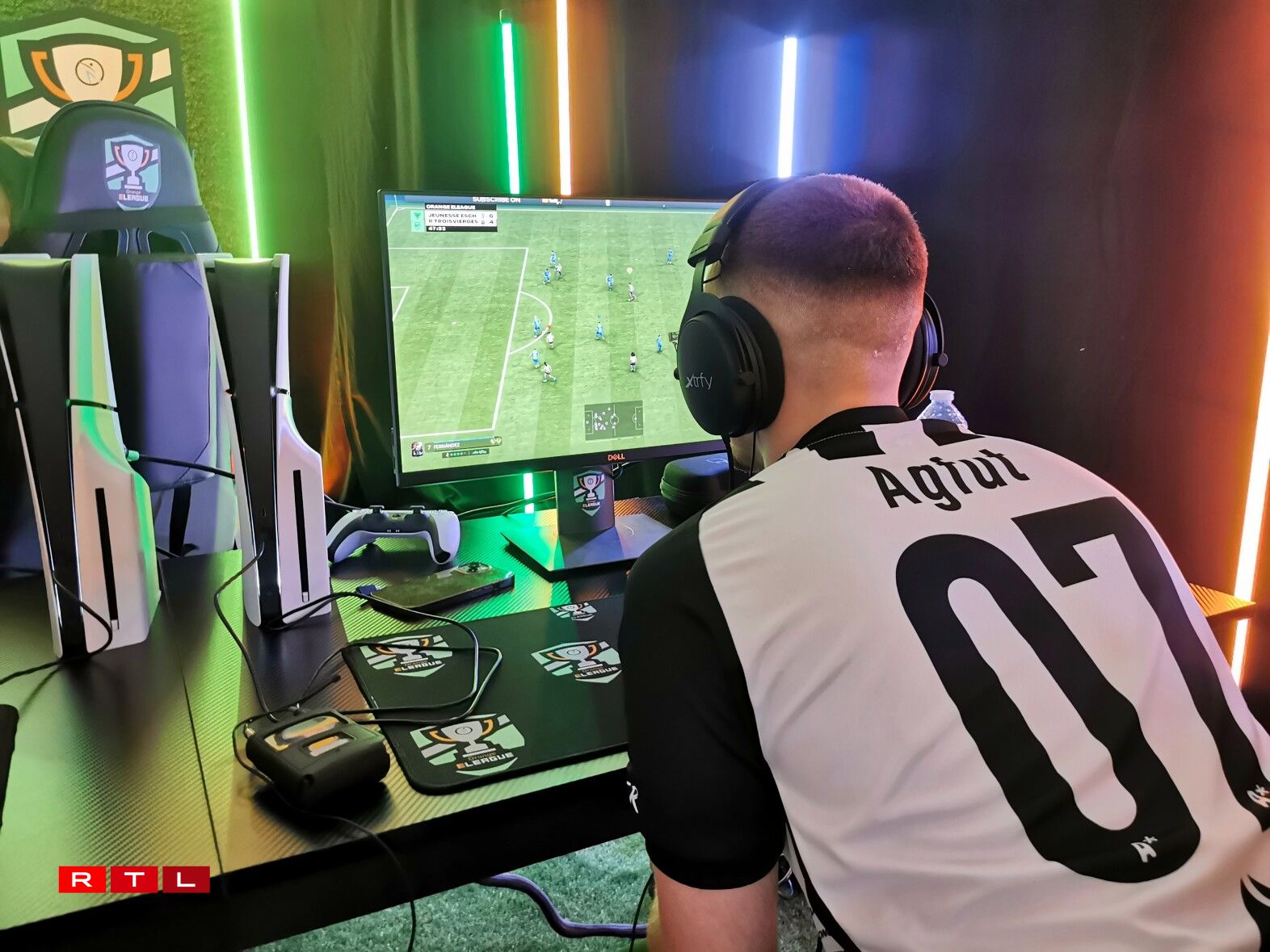 Sur le jeu vidéo "FC26", les talents du Luxembourg ont donné le coup d'envoi de l'Orange eLeague.