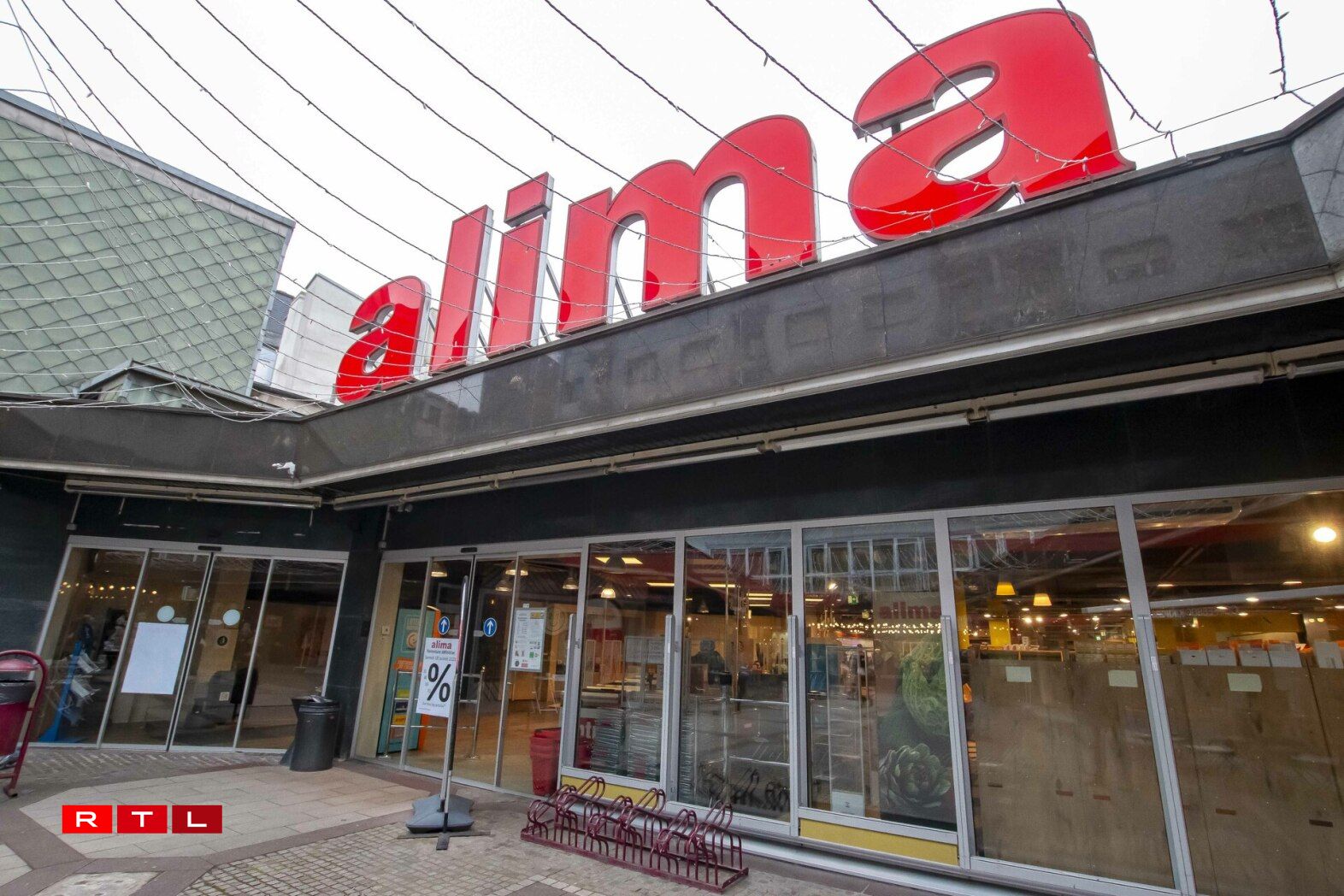 Le supermarché situé à Luxembourg-Ville photographié avant sa fermeture le 17 janvier 2025