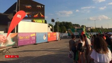 Public-Viewing um Glacis