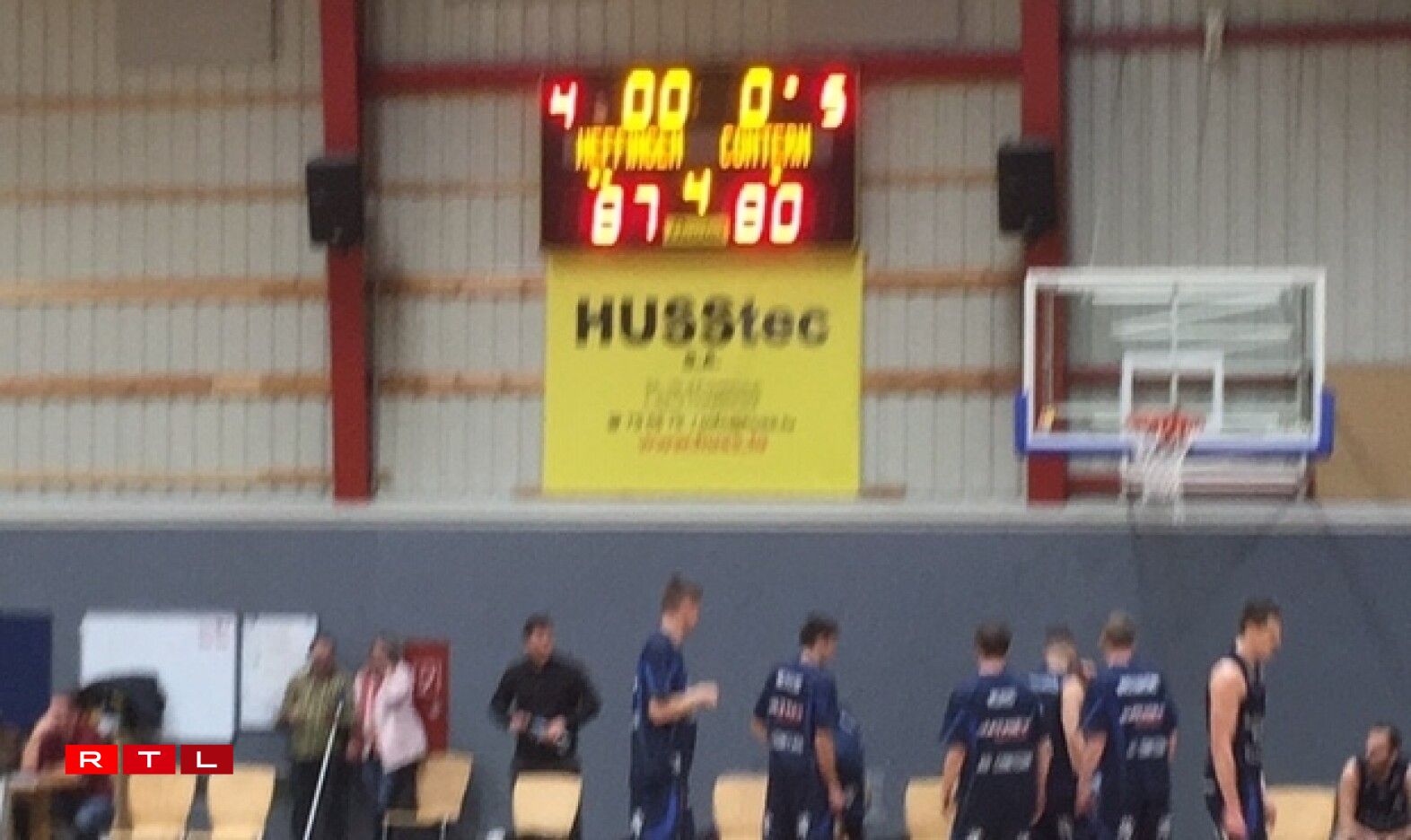 Hiefenech klappt Konter op 7 Punkten.