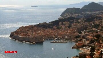 Dubrovnik ass eng vill-besichten Touristendestinatioun