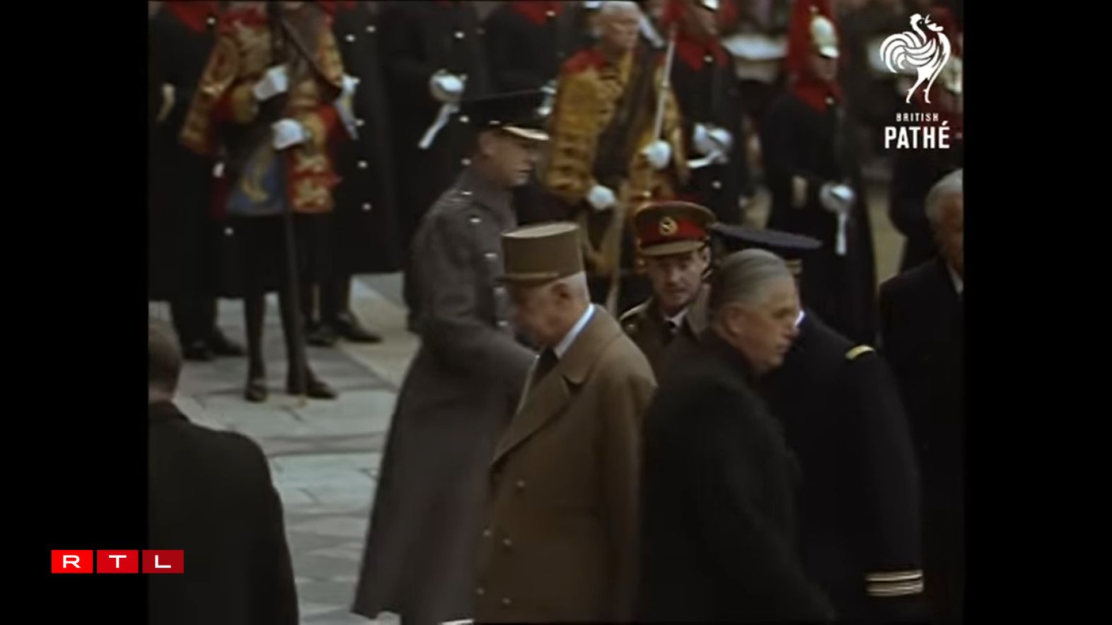 De Gaulle and Jean entering St Paul's Cathedral.