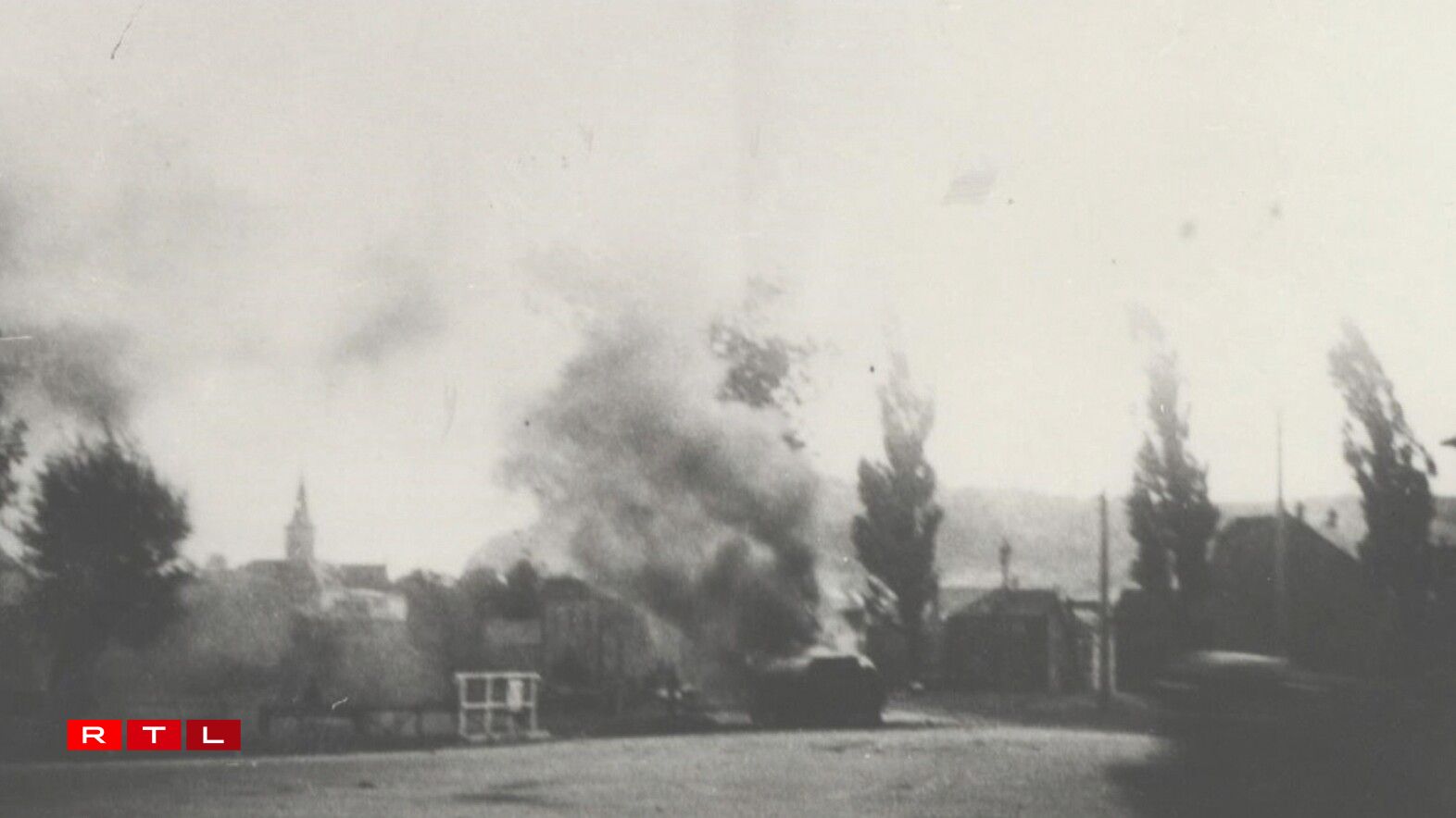 Den amerikanesche Panzer, deen zu Péiteng getraff gouf.