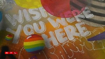 Positiv Sloganen a knalleg Faarwen sinn dem Sumo säi Markenzeechen.