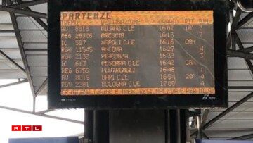 The first trains to Parma showing as cancelled.