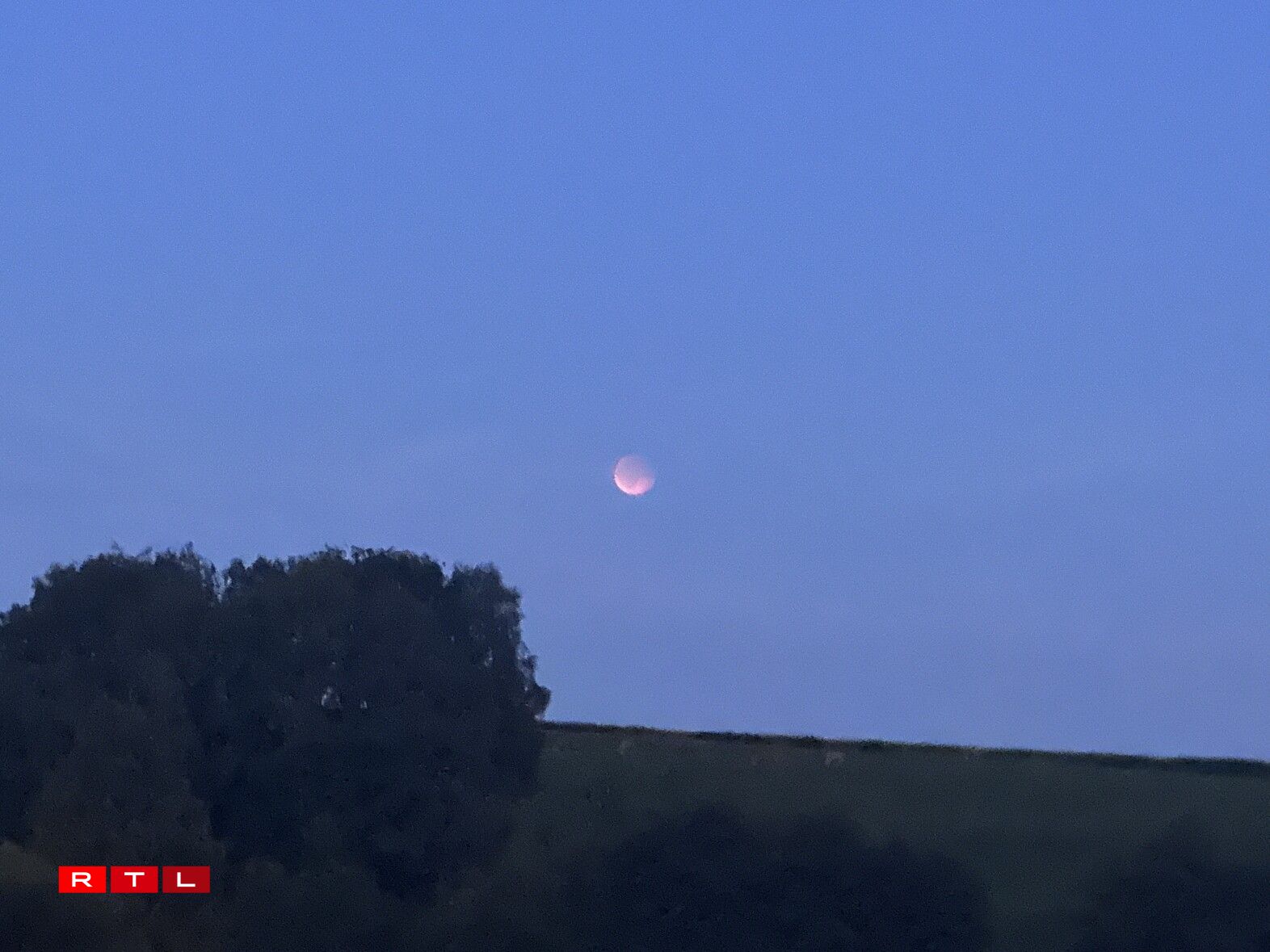 Zu Nidderkolpech tëschent 20.45 Auer an 21-03 Auer mat engem Iphone 14 Pro gemaach/Albert Piron