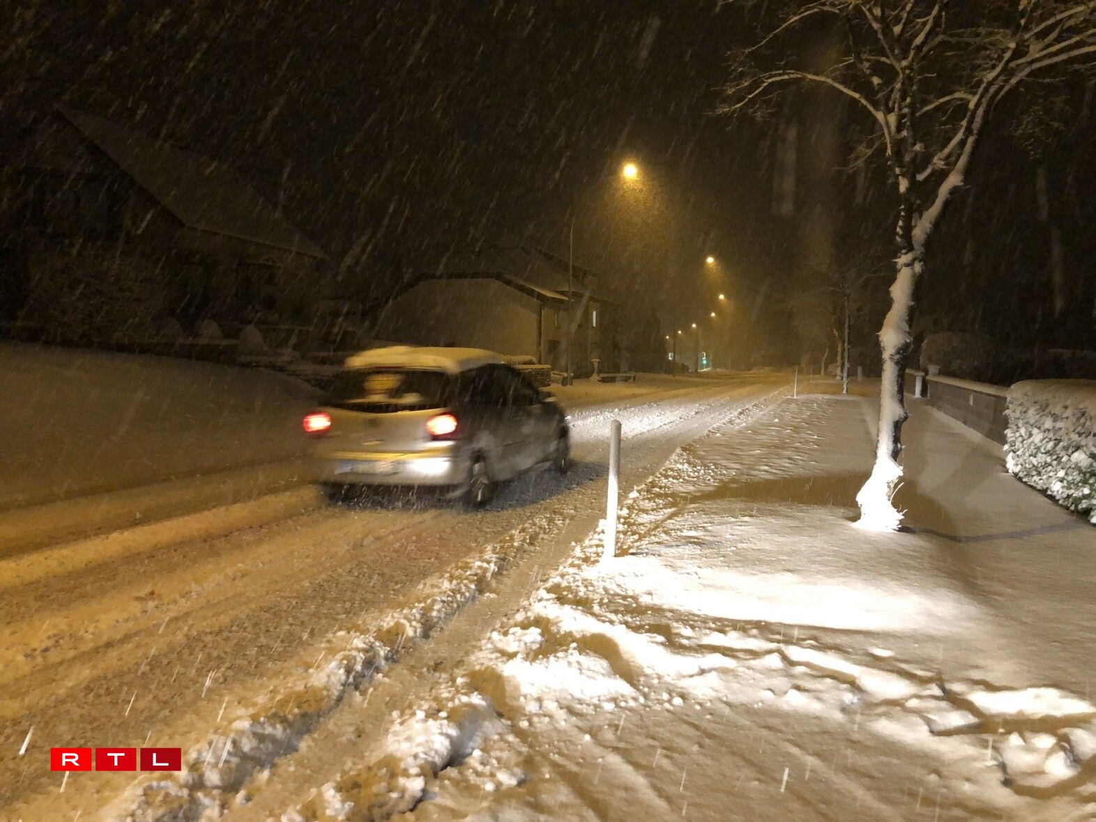 Ronn 10 Zentimeter dierften zu Hengescht erofkomm sinn.
