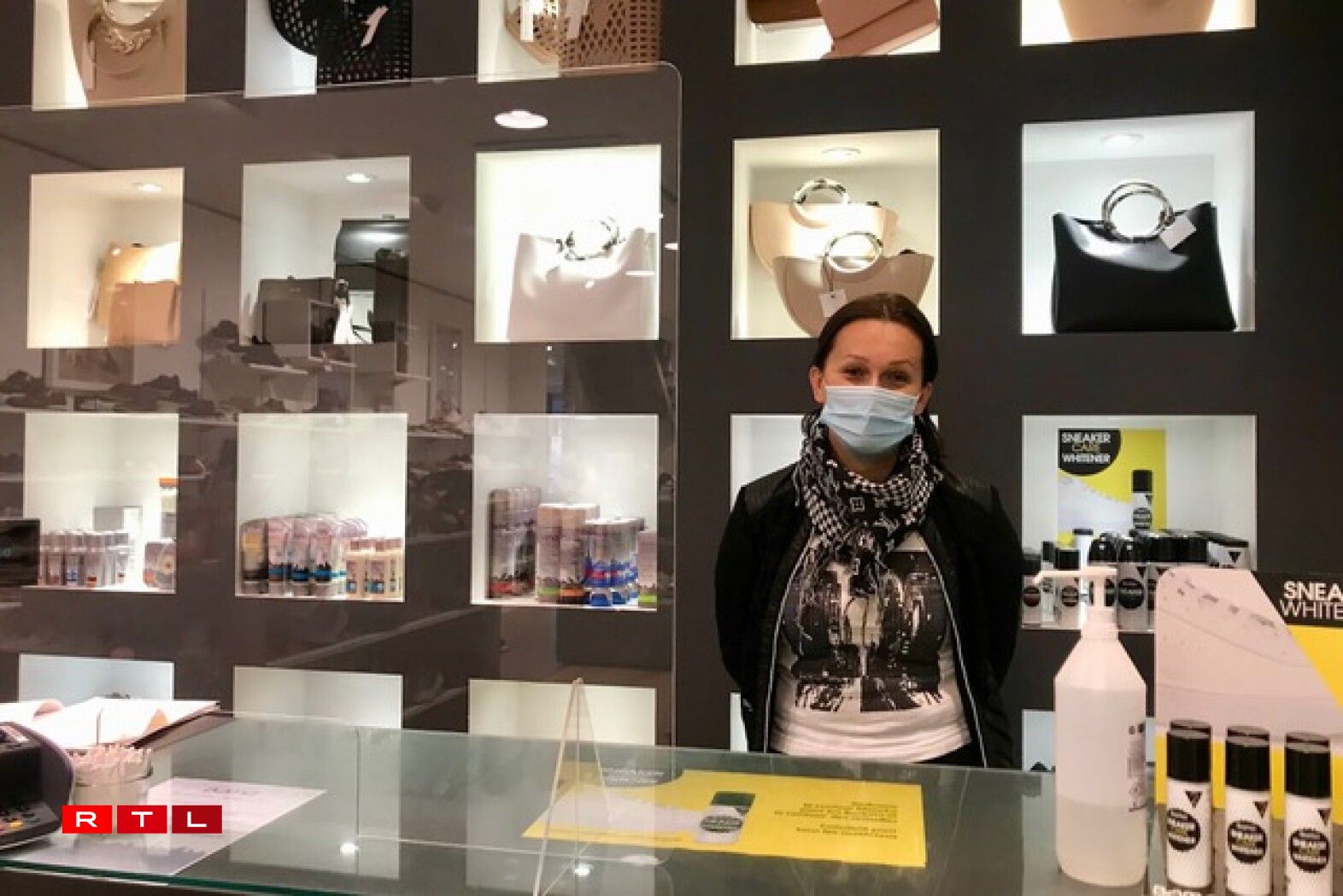 Esada (boutique Mano)