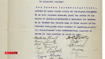 The petition advocating women's right to vote submitted to the Chamber of Deputies in 1918, undersigned by significant female campaigners.