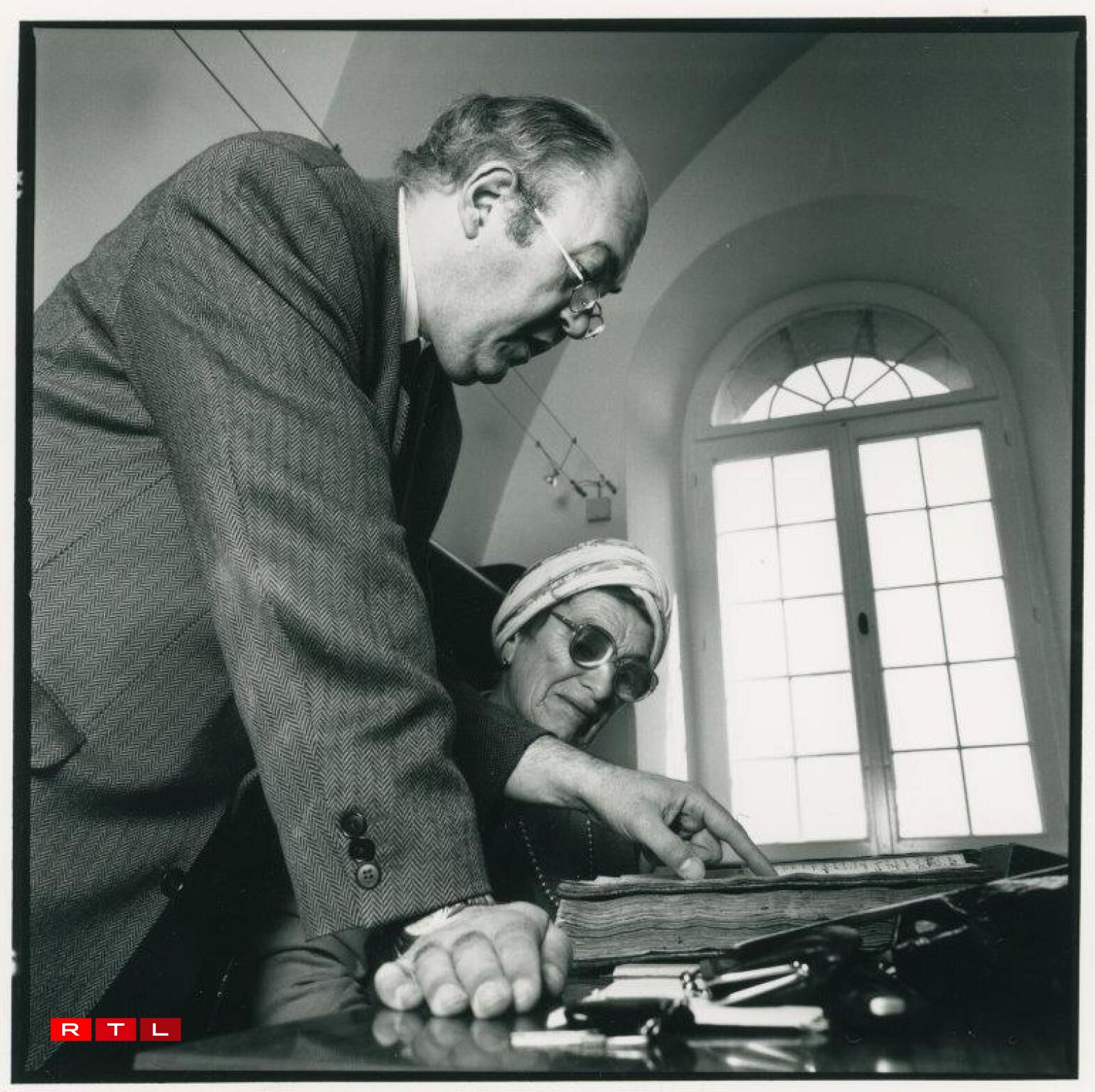 Am Nationalarchiv 1991