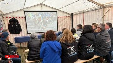 Am Préizerdaul hat de Supporterclub vum Marie Schreiber op e Public Viewing invitéiert.