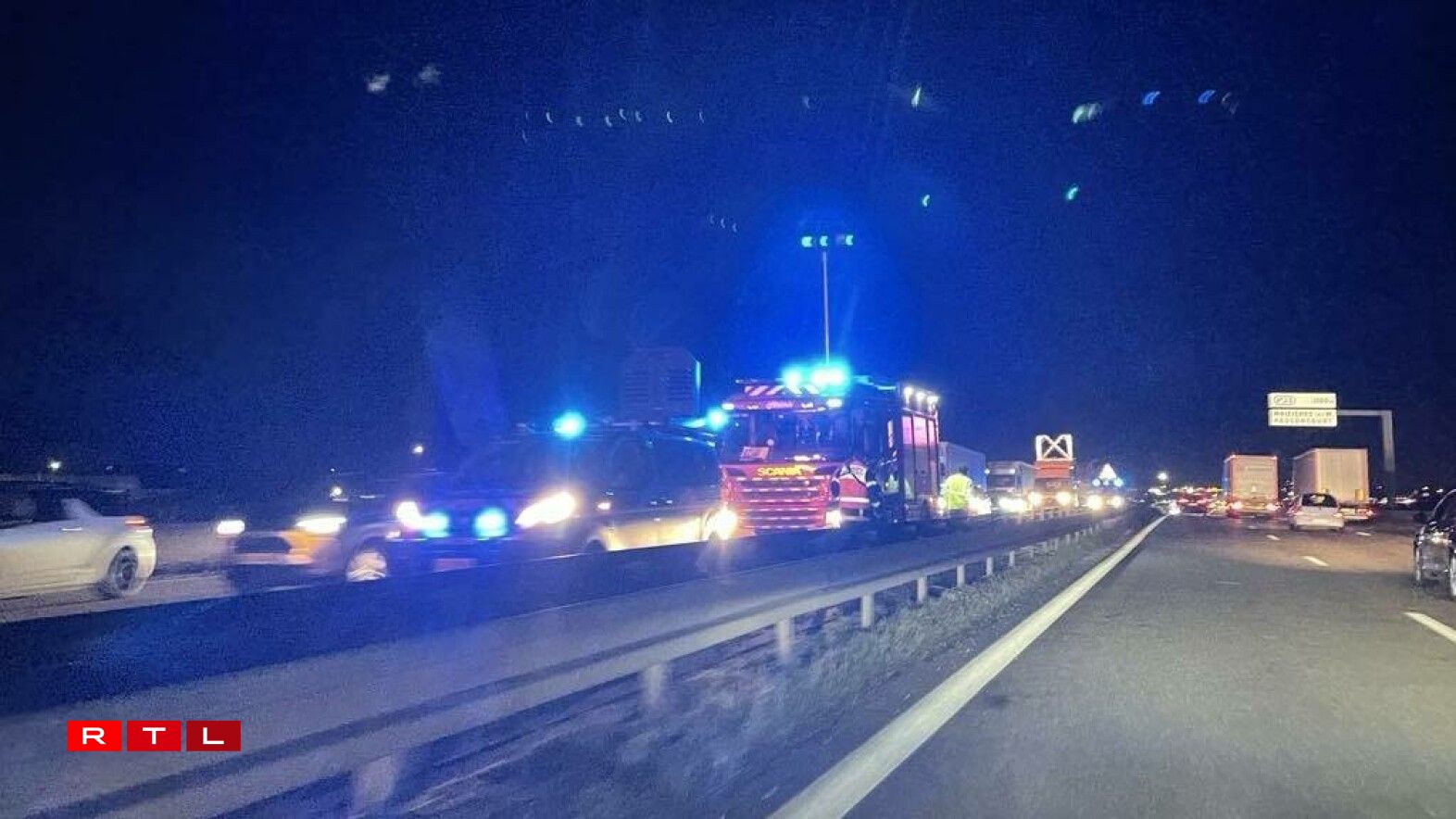 Une photo prise à hauteur de l'accident signalé peu après 19h sur l'A31