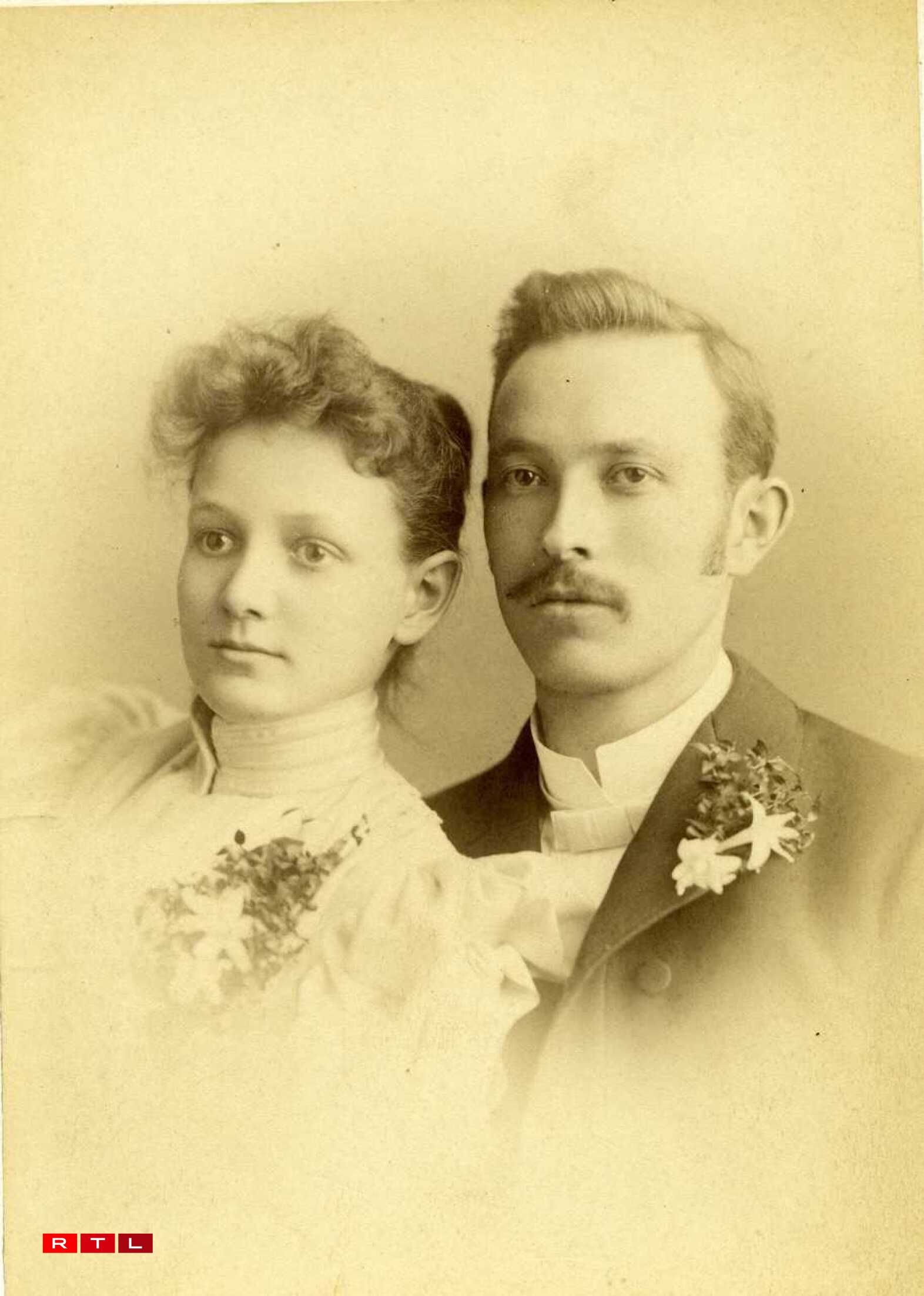 Wedding photo of Bernard J. Cigrand & Alice Needham Crispe