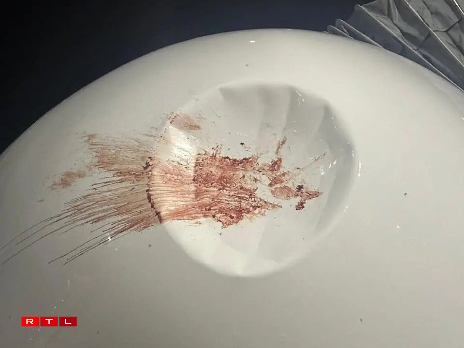 Des illustrations d'impact d'oiseaux, publié par le PDG de la compagnie Latam Brasil sur son compte Linkedin.