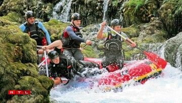 Rafting um Floss Una ass immens beléift.