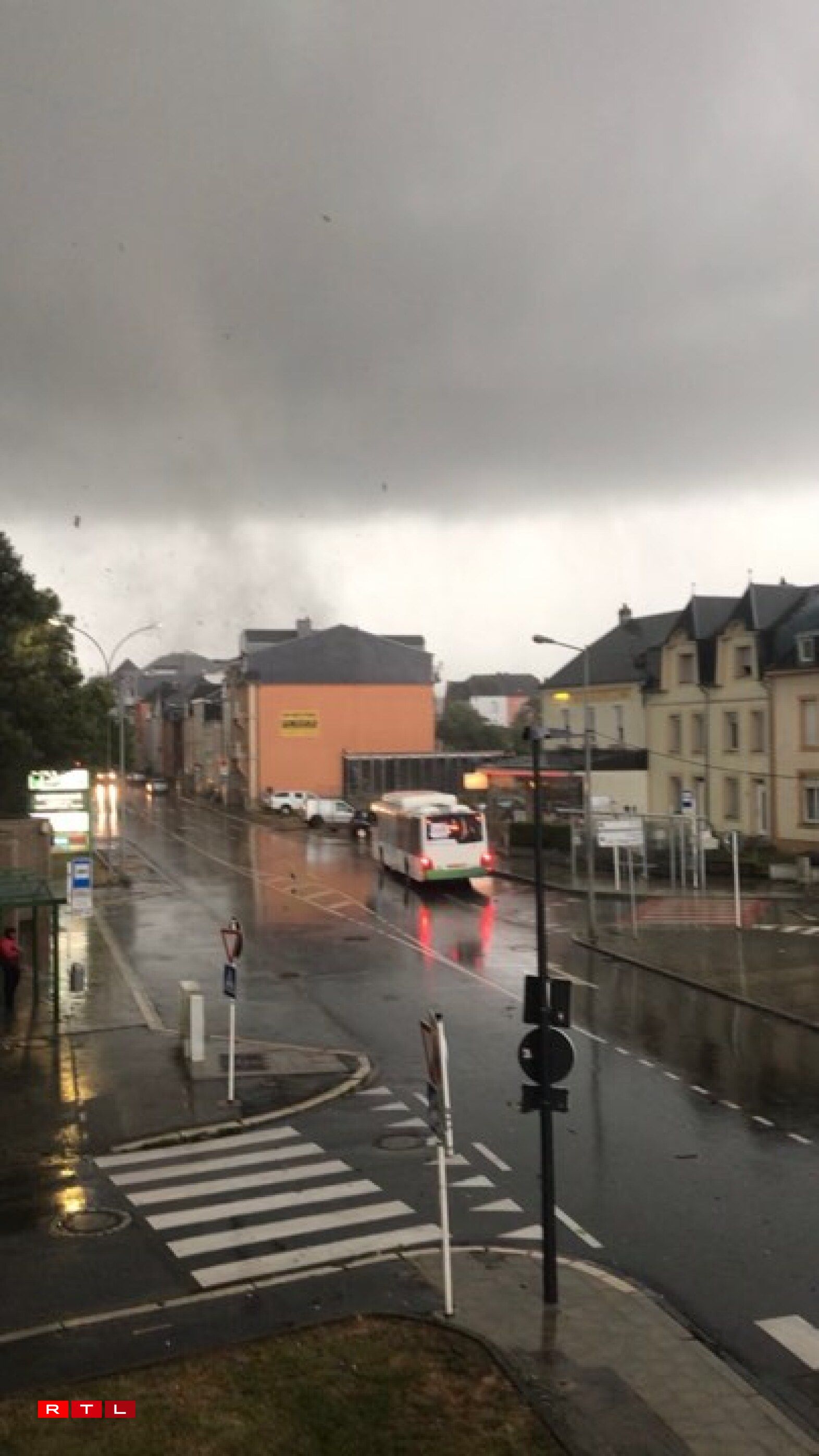 Heavy storms came in over Petange alongside air turbulence.