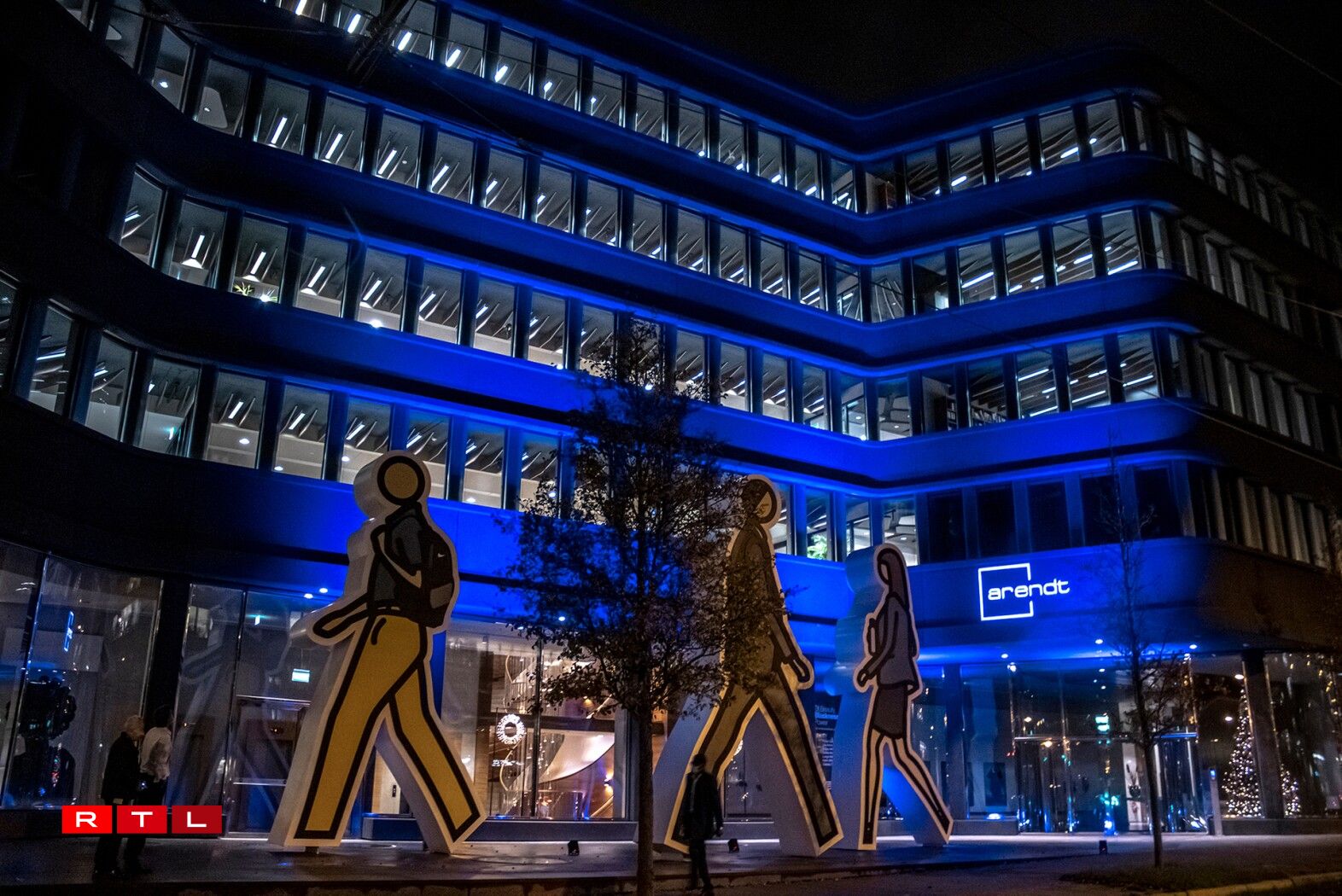 D'UNICEF-Aktioun #GoBlue am Joer 2021.