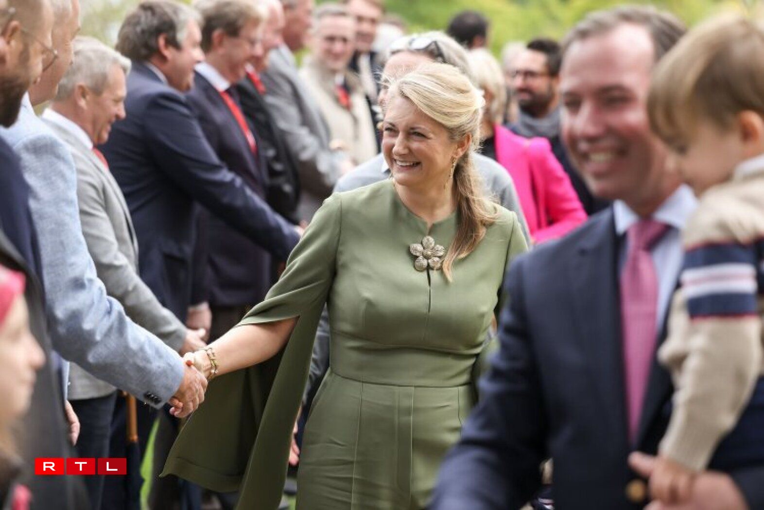 D'Grande-Duchesse Stéphanie beim Trounwiessel 2025.