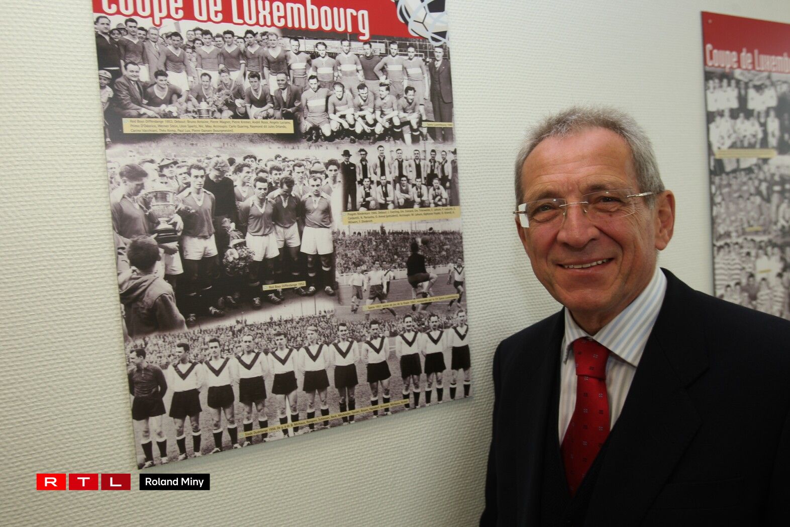 De Petz Lahure bei der Aweiung vum Siège vun der Lëtzeberger Futtballfederatioun zu Monnerech am Joer 2010.